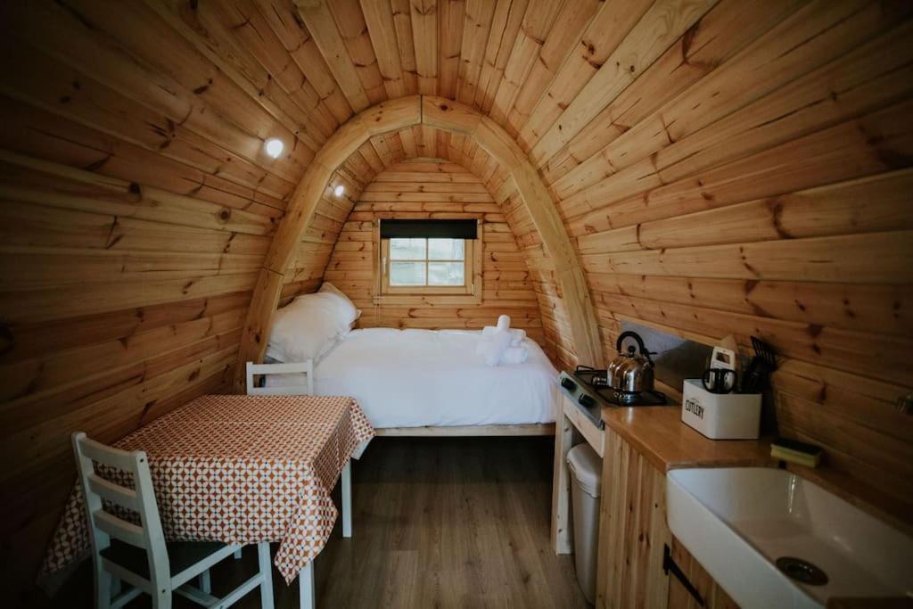바머스 Oak Special Winter Offers - Hot Tub & Log Burner 아파트 외부 사진