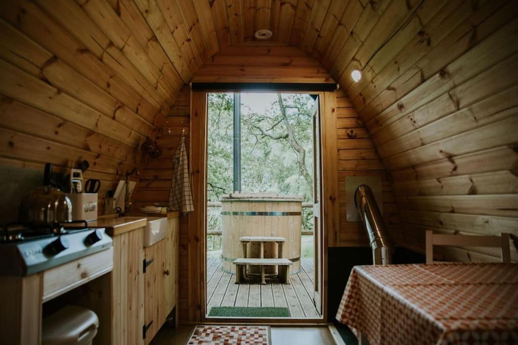 바머스 Oak Special Winter Offers - Hot Tub & Log Burner 아파트 외부 사진